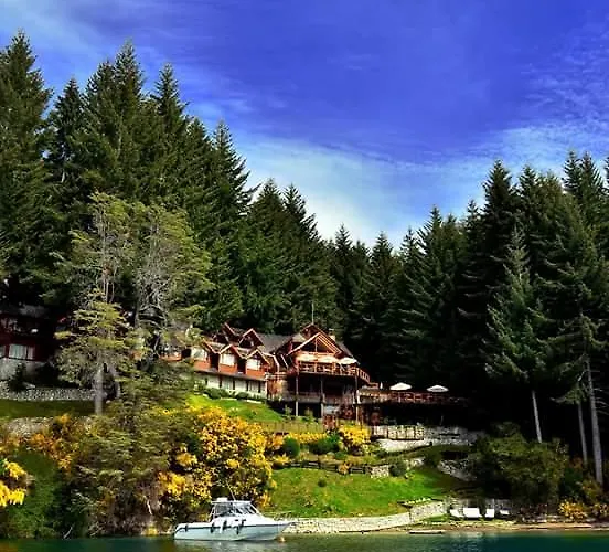 Dos Bahias Lake Resort